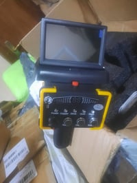 الجهاز هو كاشف معادن بعيد المدى، مثل طراز GR-1000 أو GR-100. الاستخدام...