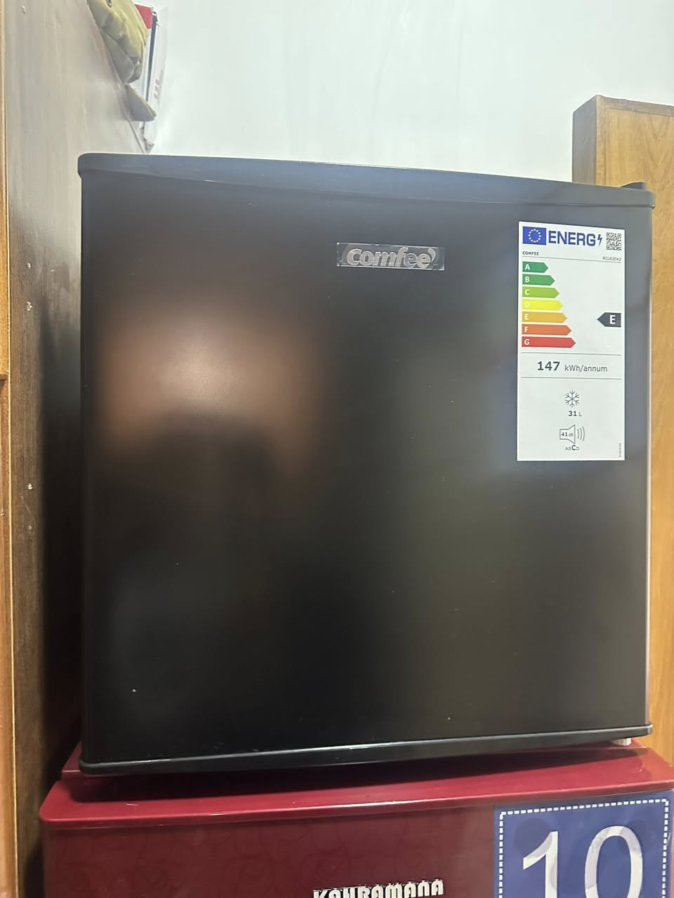 البيع مجمده ثلاجه
الثلاجه عشره قدم جديده ستعمال قليل  السعر 125 
المجمده مكتبيه بعده جديده  اسعمال سبوع 100 
الستفسار ***********
