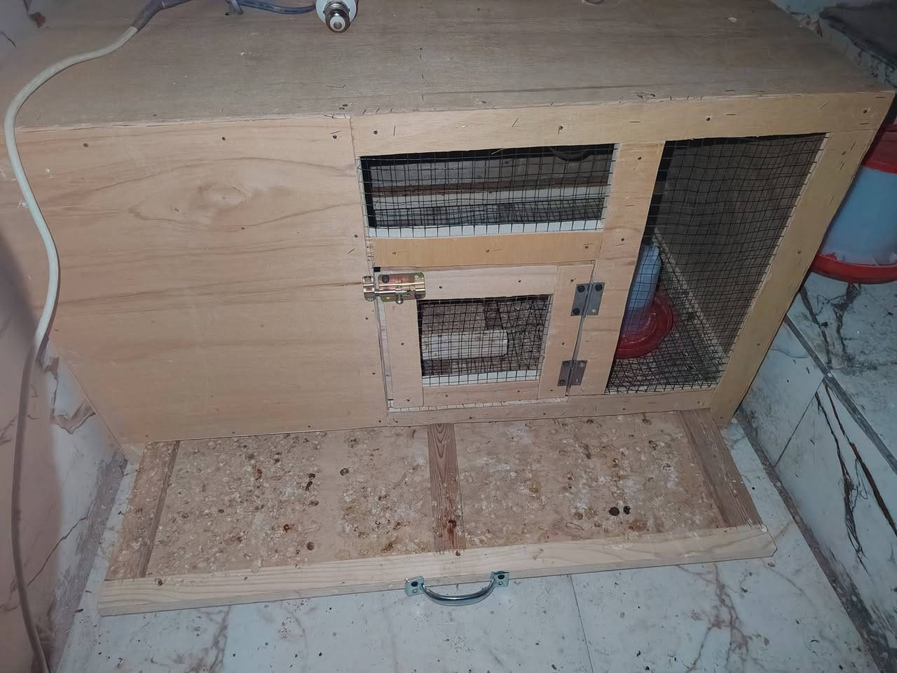 يا الله🌸🤲
السلام عليكم
متوفر عمل حاضنات افراخ شغل درجه اولى كلش مرتب قياسات الحاضنه واجهه 80cm. نزال 50cm. ارتفاع 40cm الحاضنه يجي بيها جرارة تنضيف وكلوب تدفئه وبسعر مناسب جداً جداً مكاني مشخاب *********** للتواصل واتساب
