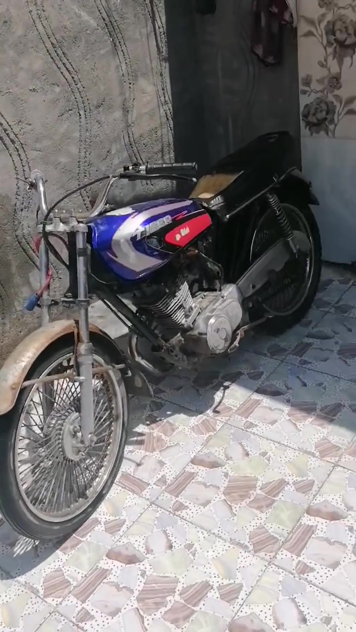 سلام عليكم تايكر البيع كلك شغاله كلشي مابيه ***********
