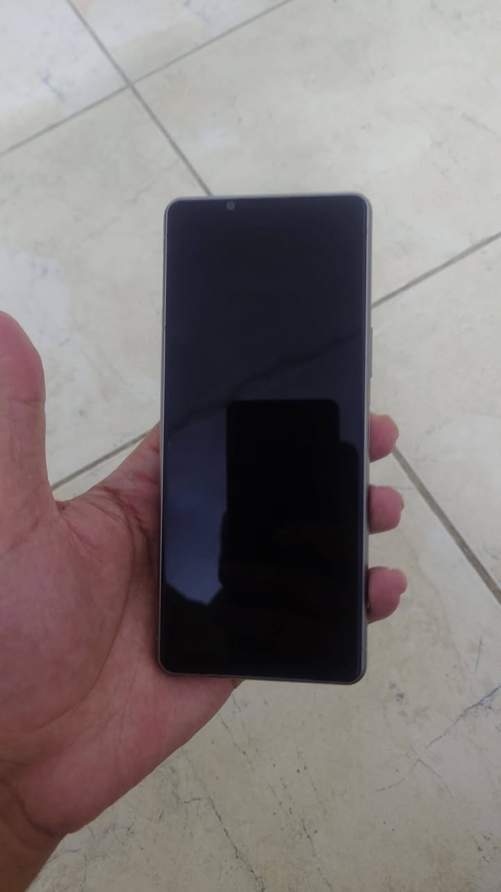 سلام عليكم للبيع  Sony 
سوني مارك 3
ذاكره 128
ضد الماء والغبار 
كامره. 4k
معالج سناب دراغون 888
بوبجي 60فريم 
جهاز يخبل بلادي رايده ب 200
مكاني تكريت


**إذا كنت صاحب هذا الإعلان وتريد حذفه لأي سبب، رجاءا أرسل رسالة إلى الدعم الفني**
