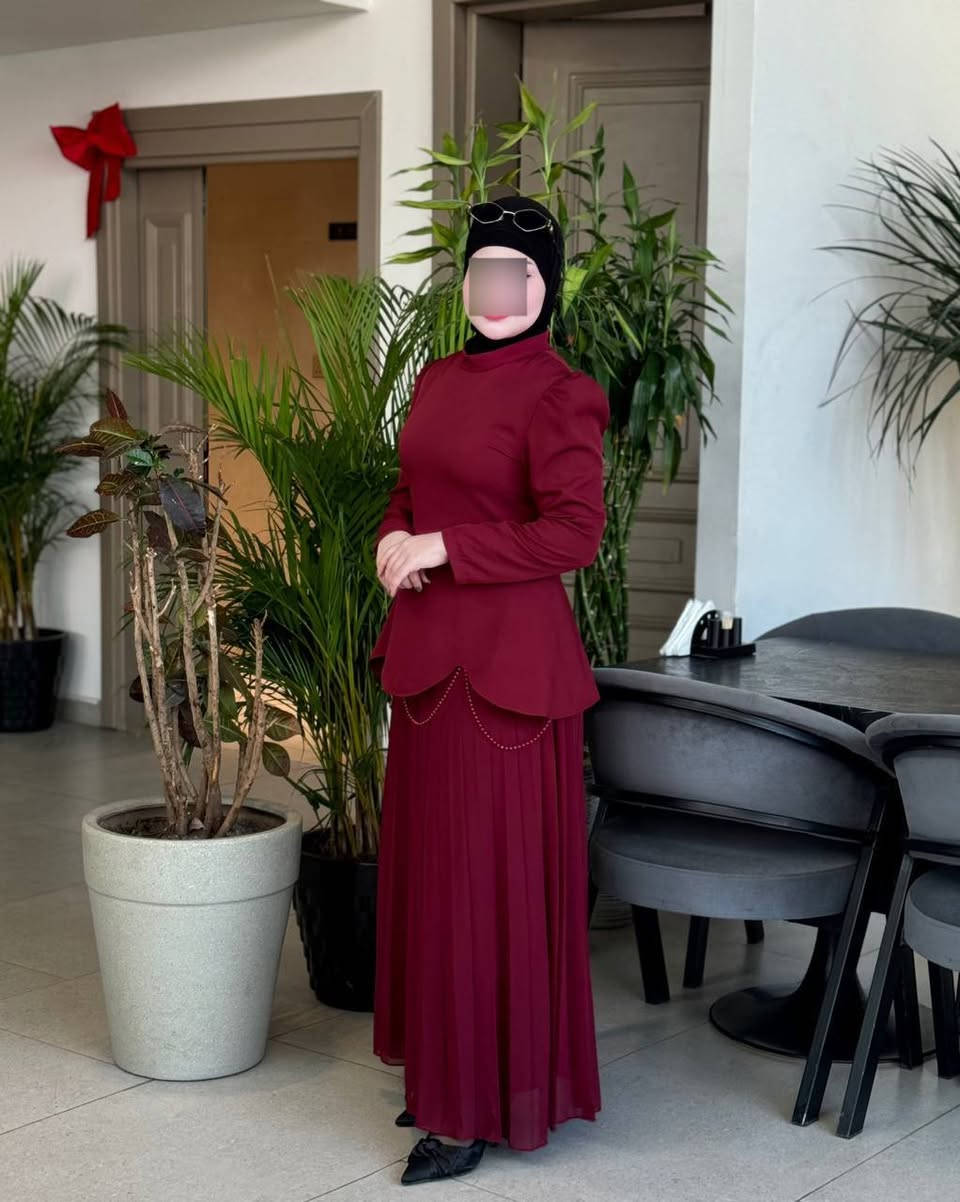 فستان ترند كوالتي عالي ❄
خامه دابل تركي درجه اولى 

قياس 48/46/44/42/40/38/

#سعر القطعه 30 الف فقط

للحجز واستفسار مراسلتنا على الخاص 

او واتساب ***********
