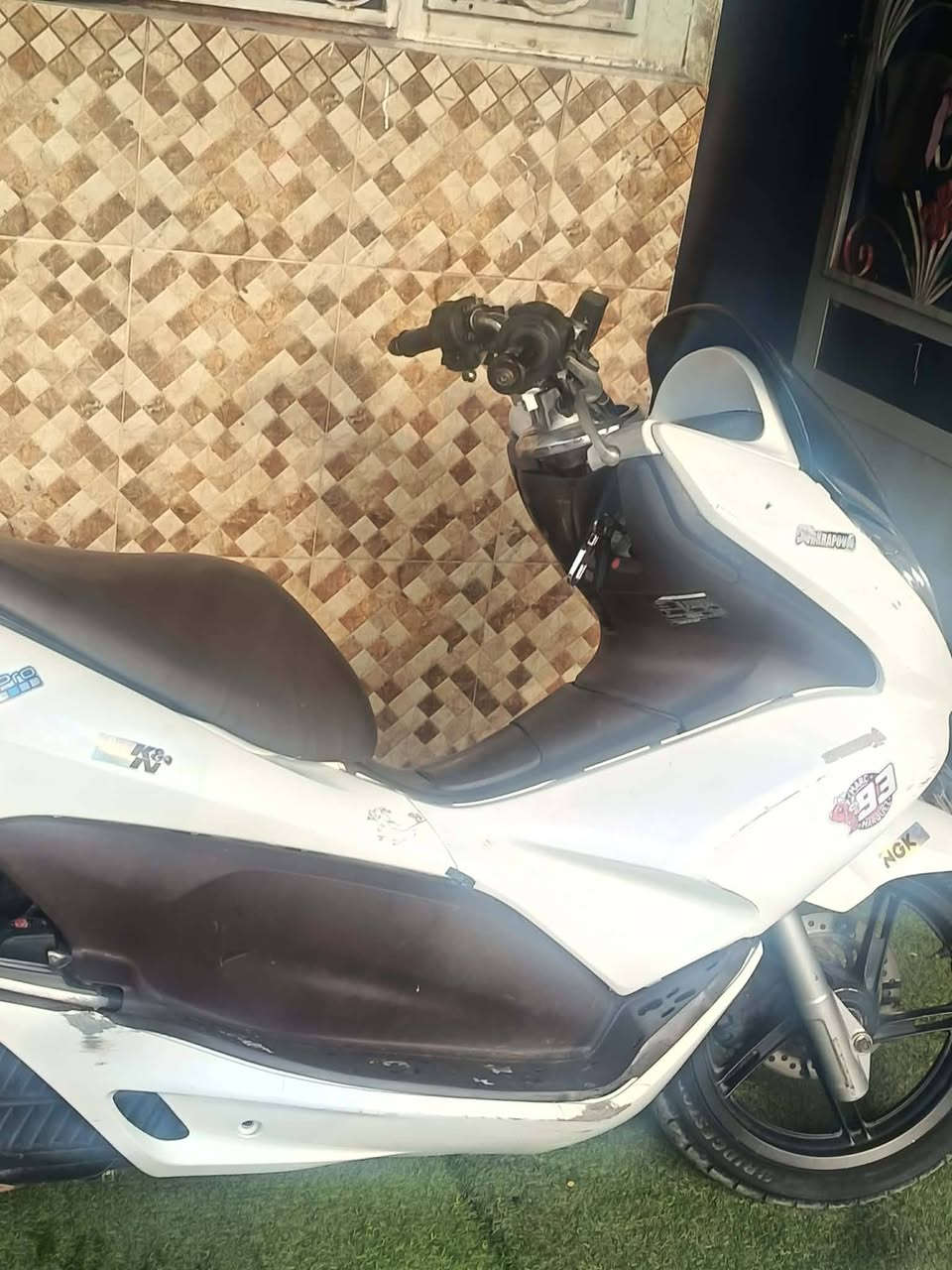 السلام عليكم ورحمة الله وبركاته دراجه هوندا للبيع والسعر خاص والستفسار عله الرقم *********** او مراسله الصفحه
