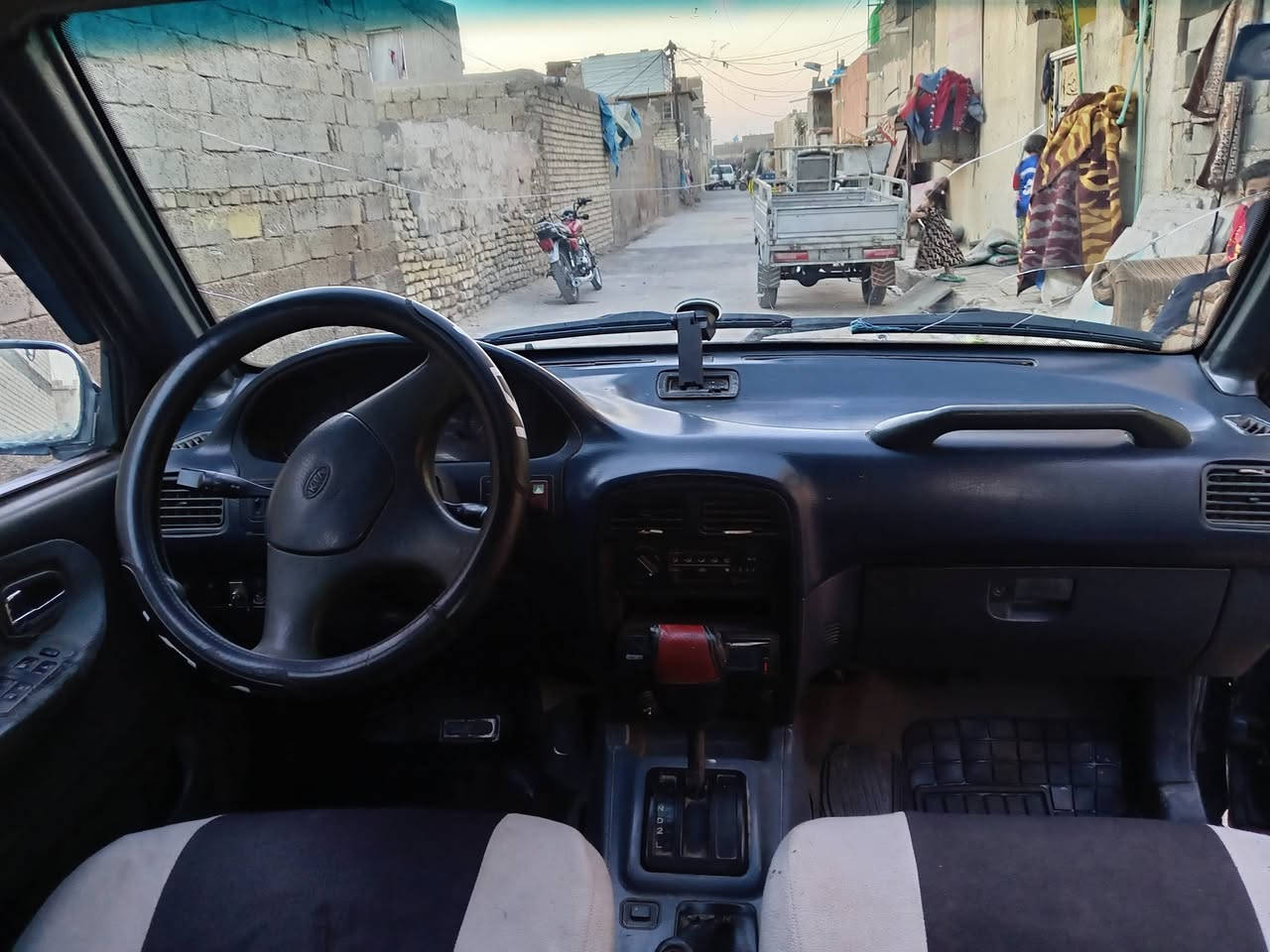 اسلام عليكم كيه سبورتج مديل 94 سياره نضيفه مال جناي سياره حشره محرك كير كفاله عامه السعر45 بغداد ***********
