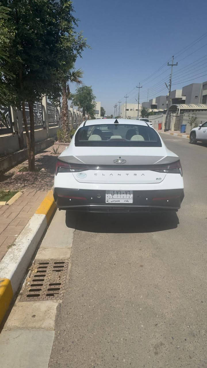 النتره موديل 2021خليجي فول موصفات 1/1 ماشيه 27 الف بعدهي بحالت الوكاله صار بيه حادث موضح بل صور السعر 145وبيه 

مكان السيارة بغداد ابو غريب 
***********
