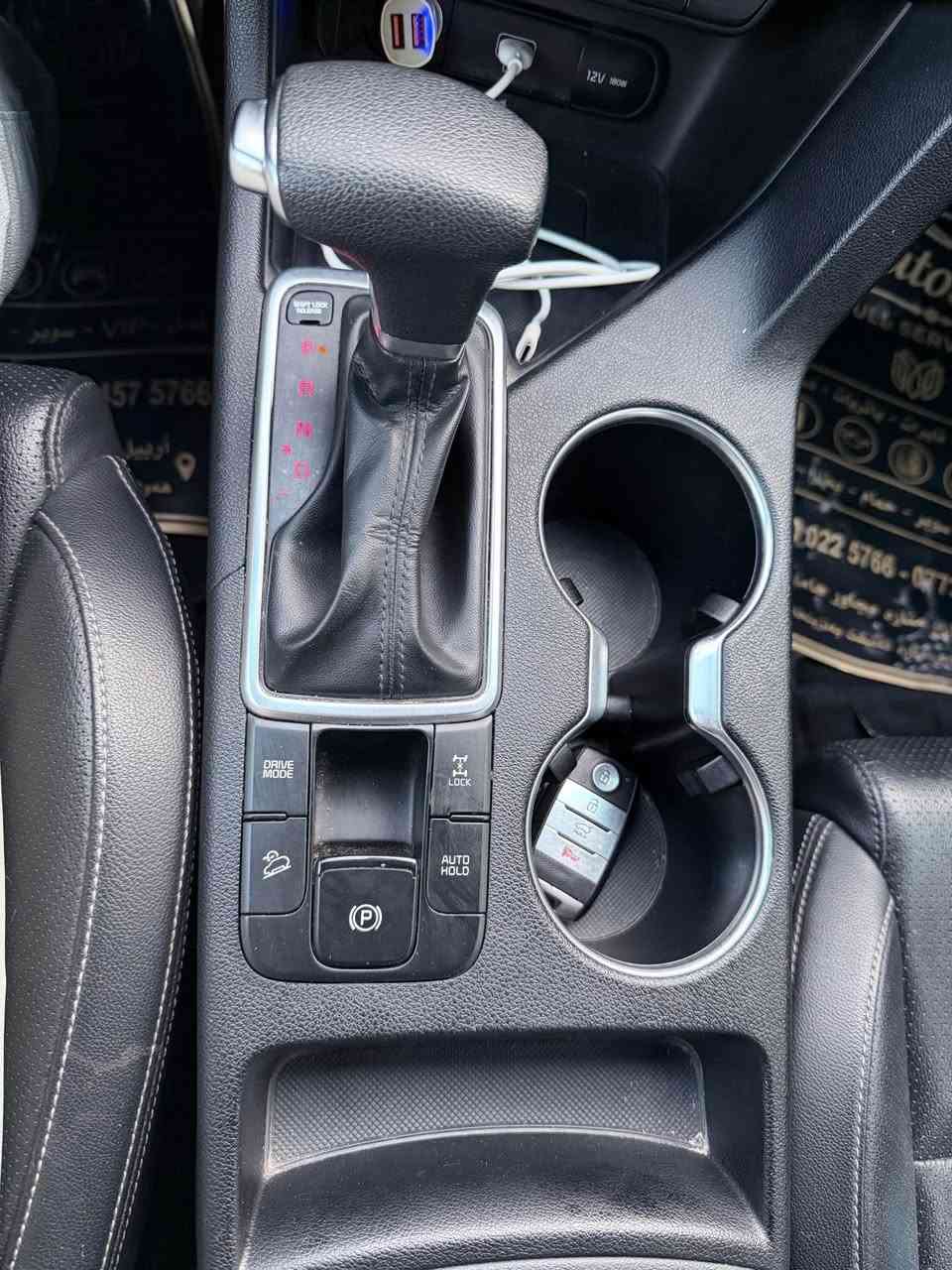 موديل 2020 
مواصفات S
ماشية 78000 mi
رادر خلفي وأمامى وجانبى 
كشنزجلد - هيتر- كهربائى
بصمة
بريك اتؤ
دبل اكسل 
كامل بانوراما
شاشه لمس
مانع الانزلاق
فقط جامرلغ جهة السائق مصبوغ بدون دواخل و ايرباك 
قليل من PDR باب السكن  
موبايل ***********
*********** أربيل, العراق
