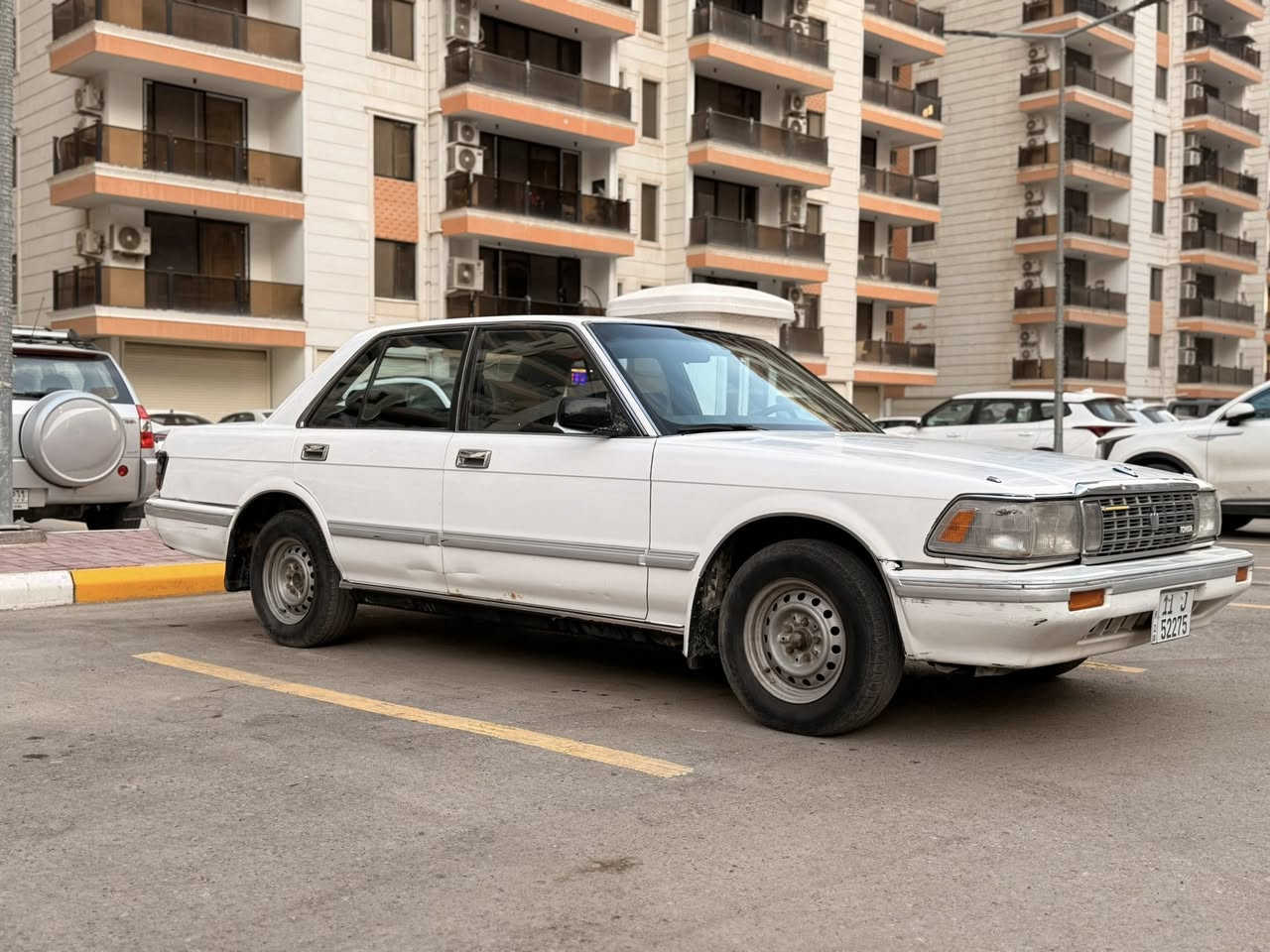 سيدان ١٩٩٠ رقم جديد السنوية ٢٠٣١ تحويل ثاني يوم كير ومحرك 5M بلاد جاملغ خلفي ايسر صبغ والبقية بلاد العنوان بغداد المنصور  
للاستفسار ***********
