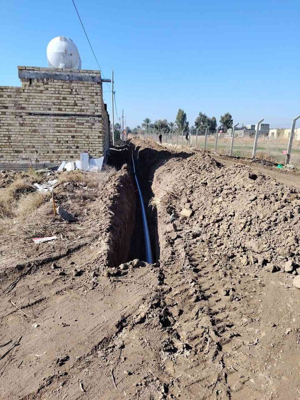 السلام عليكم يوجد 1000متر  ركن طابو زراعي الوجهه 20متر النزال 50متر 
قريه البوعبدالله قرب الامام عون  (عليهم السلام) توجد بيها كافه الخدامات كهرباء ماء اساله تبعد عن الشارع الرئيسي 300متر  بسمي تحويل مباشر  ***********  /واتساب
