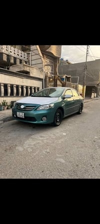 كورلا موديل 2009 السياره خير من الله بيها تنقيص قليق وبيها جاملخ خلفي ...