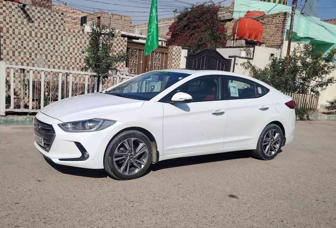 السلام عليكم
الانتره  خليجي مكينه 2000 دوش

 فول موصفات عدا بصمه

 رقمها انكليزي ميسان 2018

تبديل جاملغ  الأمامي و طخات بسيطه فقط

مثل ماوضح بالسونار  السعر المطلوب 122

وبيها مجال... الاستفسار  اتصال بالرقم ***********
