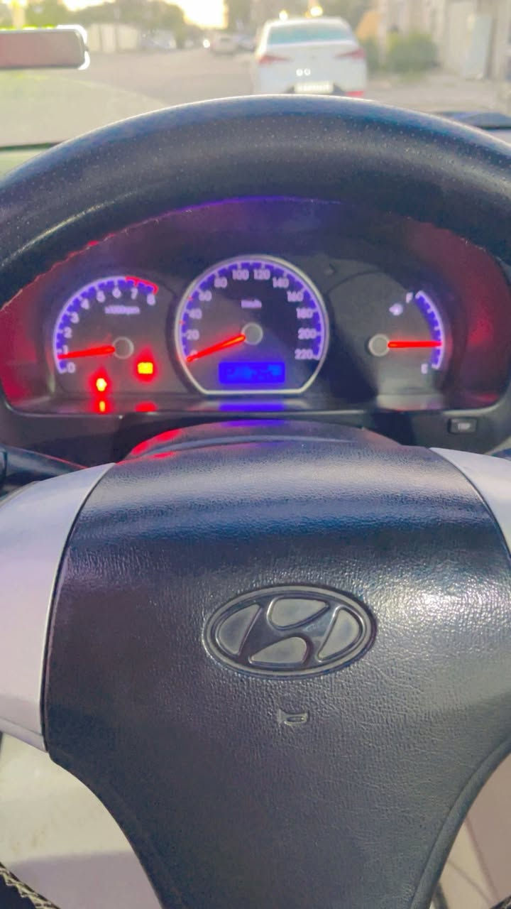 النترا ٢٠١١ خليجي فول محرك ٢٠٠٠ بلادي رقم بغداد نكليزي بسمي تحويل مباشر السعر ١٢٧ مكاني بغداد للستفسار *********** السياره بدون صبغ فقط بارد
