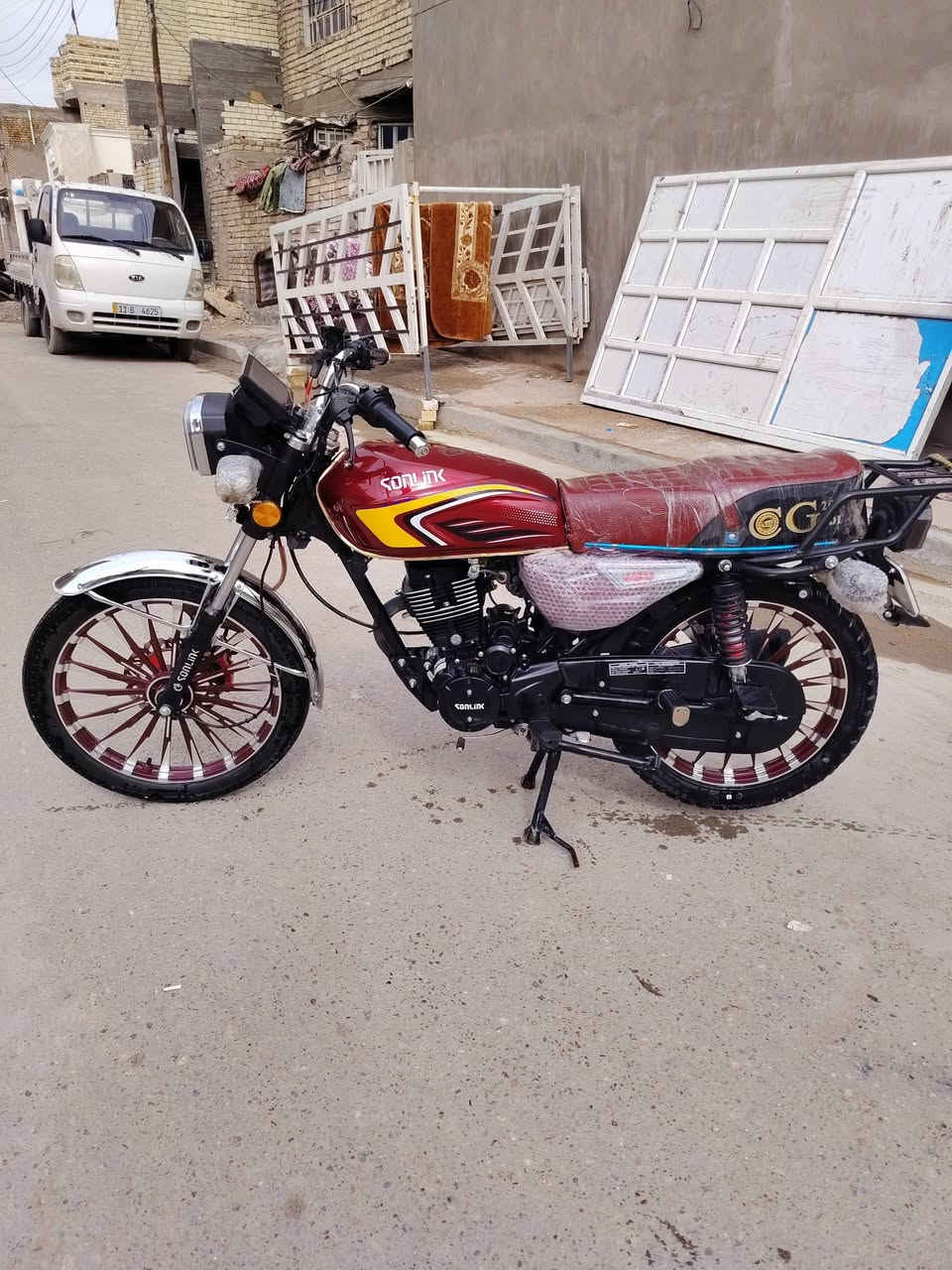 سلام عليكم دراجه سونك دراجه موديل 25صاله شهر من نازله زيرو مكفولة كفاله عامه
سعره دراجه 900 مكاني بغداد مدينه الصدر 
موجود وتساب ما متواجد عله ماسنجر*********** هاذه رقمي للتواصل
