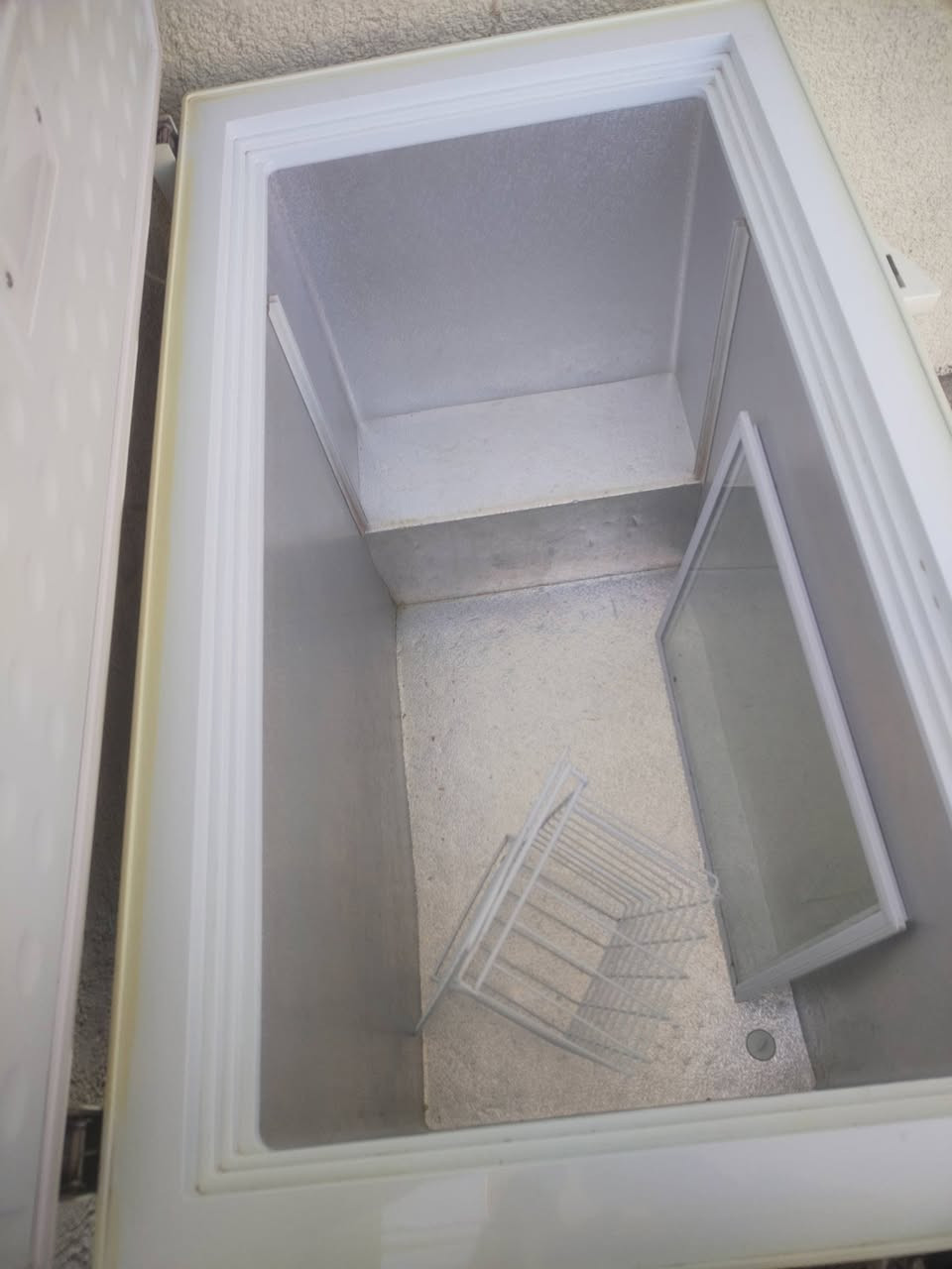 مجمده للبيع العنوان كربلاء  ***********
