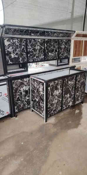 كونترات المنيوم شغل موصل درجة أولى العنوان بعقوبه الرحمه الاسعار خاص ***********
