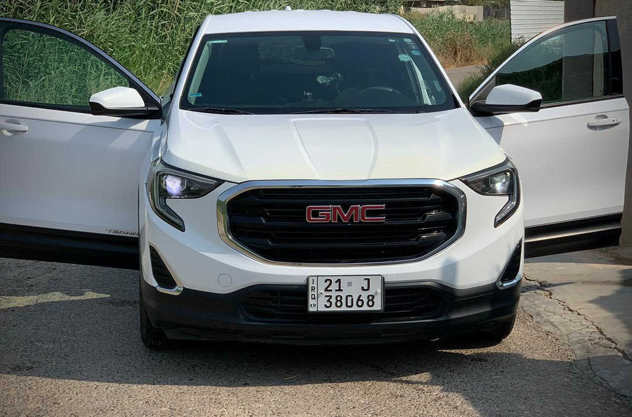 السلام عليكم جمسي تيران ٢٠١٩ ا امريكي للبيع محرك ١٥٠٠ تيربو رقم سليمانية انكليزي جديد مواصفاتها
بصمه 
لد ترحيب
شاشه بلاديه
 كامره خلفية 
تحكم ستيرن
منضومه زنون عالي ناصي
٣ اوضاع للسياقة 
تخم تاير جديد حداديه جديدة تبريد تدفئة شغالات
ضررها الصندوك الخلفي ومستبدل بلادي نفس 
 اللون سياره جداً نضيفة
السعر 155 وبيها مجال
العنوان بغداد 
للاستفسار ***********
