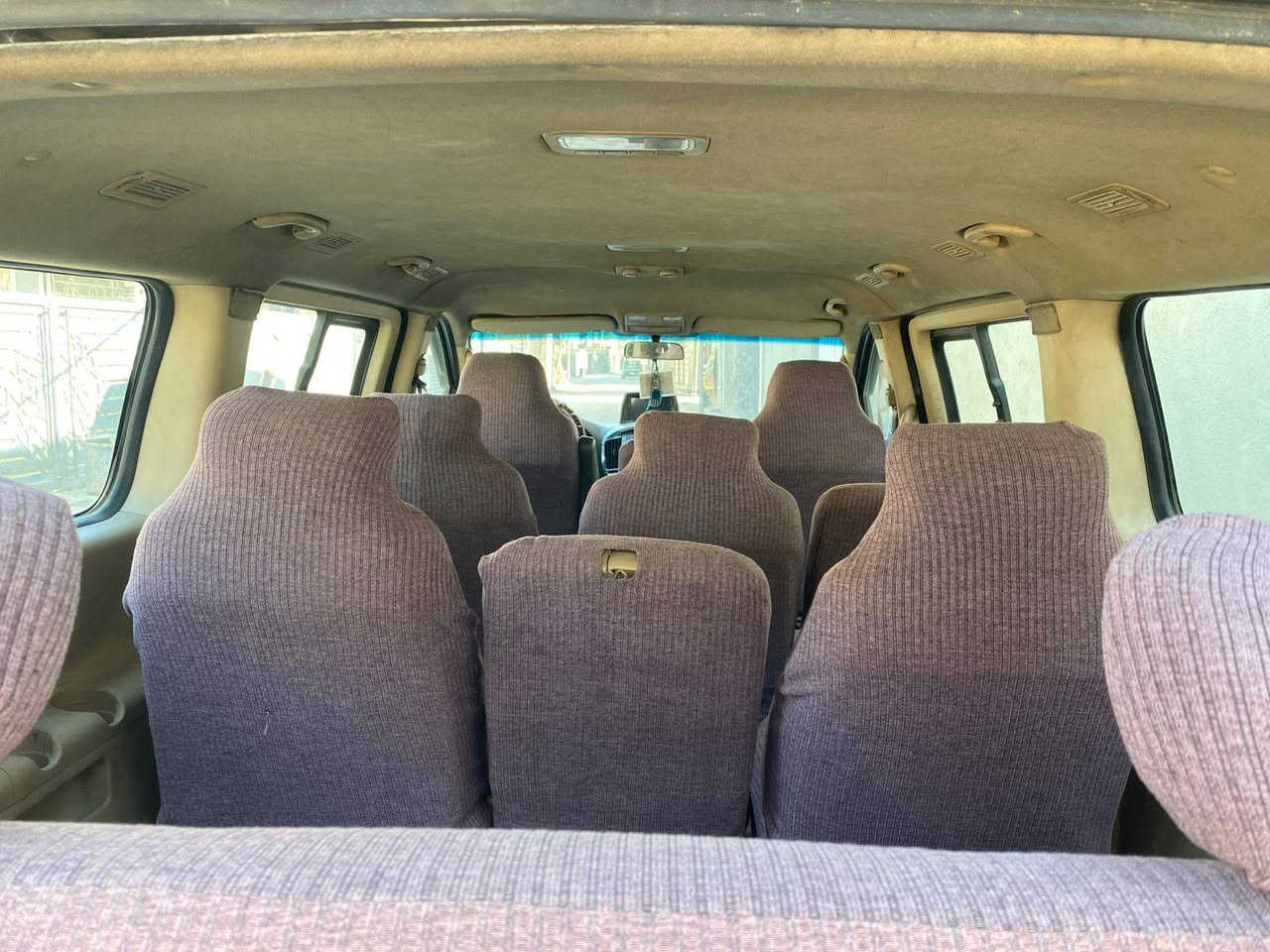 السلام عليكم ستاركس لبيع ٢٠١٤رقم بصر انكليزي بسمي كير محرك اكسن مكفول بيه شبر  صبغ جاملغ الخلفي وبارد جاملغ المامي فقط ستفسار أكثر تصال ***********
