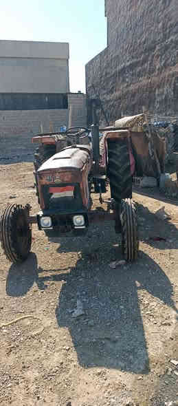 @إشارة   يوجد مكينه عنتر للبيع موديل 81.. العنتر بدون سنويه نكره سلف مكفوله من هيدروليك وبم شرط تايرات وره وكدام  جديد المكينه اي نقص ما بيهه ***********
