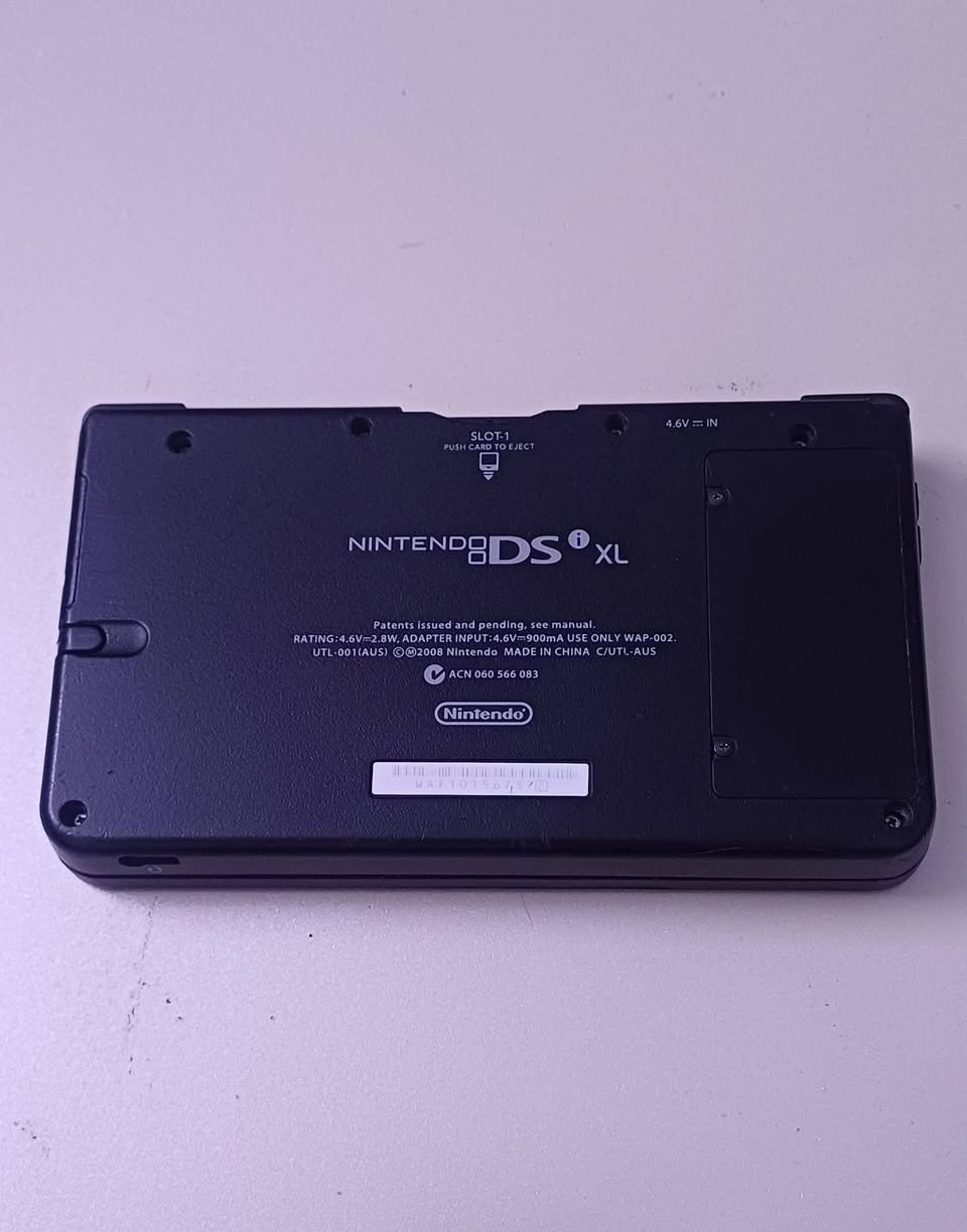 DSi XL الازرق
للبيع 
٣٢ ذاكرة
مهكر 
مع شاحنه 
و قلم اصلي
١٢٠ الف


**إذا كنت صاحب هذا الإعلان وتريد حذفه لأي سبب، رجاءا أرسل رسالة إلى الدعم الفني**