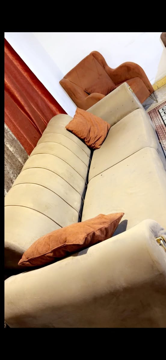 تخم سبع مقاعد للبيع سعر 160 الف مكان البنوك


**إذا كنت صاحب هذا الإعلان وتريد حذفه لأي سبب، رجاءا أرسل رسالة إلى الدعم الفني**