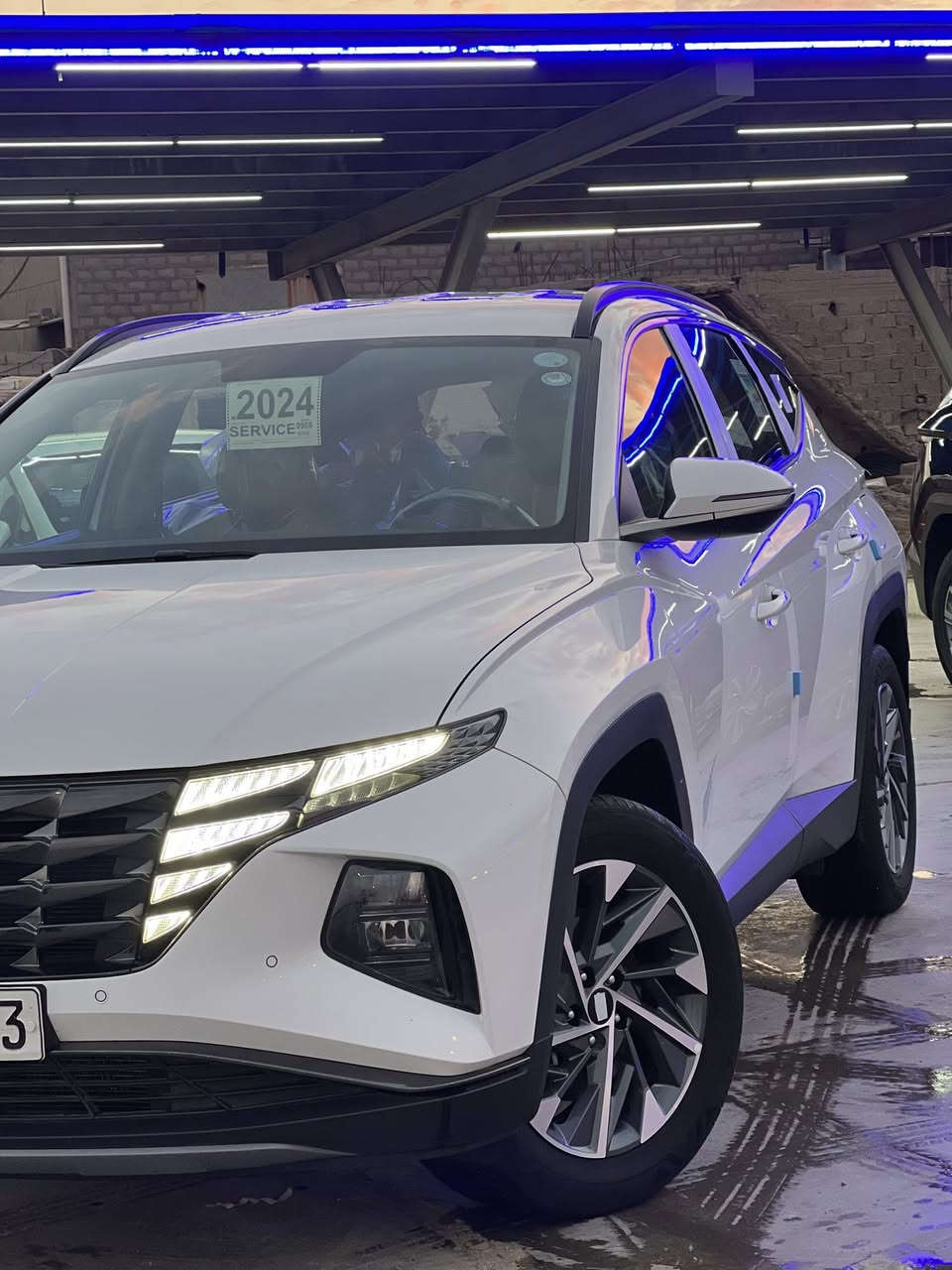 سلام عليكم 🫡
توسان 2024 خليجي مكفوله 
رقم اربيل السنويه لغايه 2029 
المواصفات 

بصمه . مثبت سرعه . نظام المفتاح الذكي . بصمه . التشغيل عن بعد  . ستائر خلفيه . كشافات ضباب . مقاعد كهرباء . كامرا خلفيه . حساسات اماميه . حساسات خلفيه . شاشه . شاحن لاسلكي . اشاره ترحيب . تحكمات ستيرن . تبريد قطعتين 
للاستفسار عن باقي التفاصيل 
***********
*********** واتس أب
