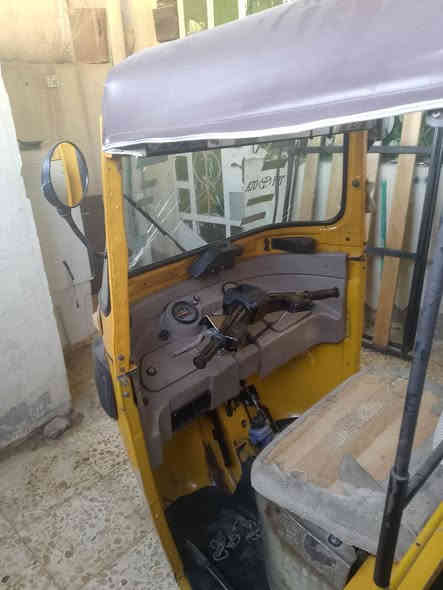 سلام عليكم تكتك موديل 2019 نضيفه بلديه   رقم وسنويه تحويل ثاني يوم سعر 6ملاين بيهه مجال الطيبين مكاني بغداد الشعب تصال ***********او***********مو شراي لأ يكسر بل حلال ملحضه كلمن بيع بيكيفه بغداد
