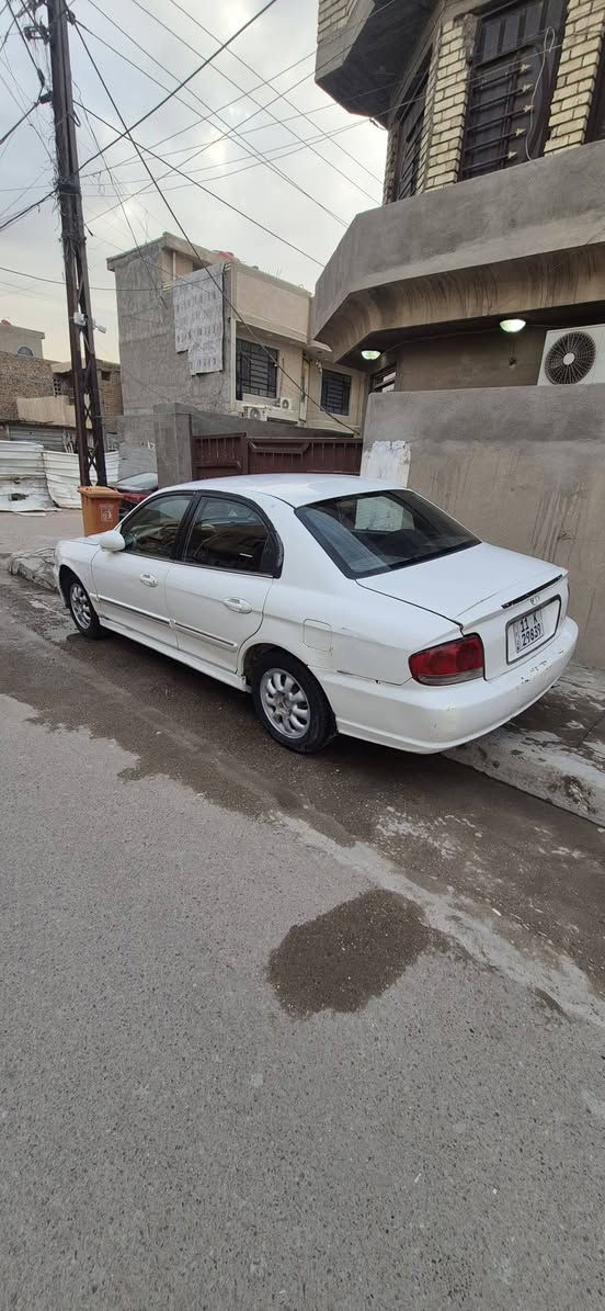 سوناته وفود 2001 كير عادي رقم بغداد نكليزي سنويه وهزه جديده سياره كامله باتري جديد تخم تاير كهربات كلهن شغاله السعر 43  الرقم الهاتف *********** مكاني بغداد تقاطع درويش
