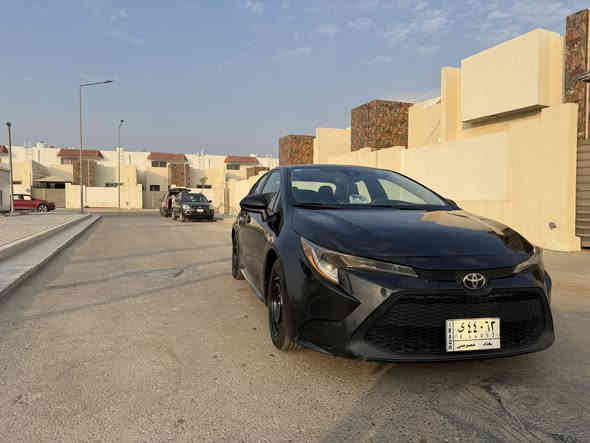 تويوتا كورولا LE 2022 للبيع
السعر: 15.500 وبي مجال للشراي 
ماشية 85.000 ميل
مواصفات LE 
محرك 1.8 4 سلندر، CVT
شاشة لمس + Apple CarPlay & Android Auto
شاشة رقمية بالعدادات
USB Type-C
نظام تثبيت السرعة الذكي
محدد المسار
منع الاصطدام
مانع الانزلاق
وسائد هوائية + ABS + نظام ثبات إلكتروني
حادث السياره مرفق بالمنشور صبغ جاملغ + بنيد فقط
***********
