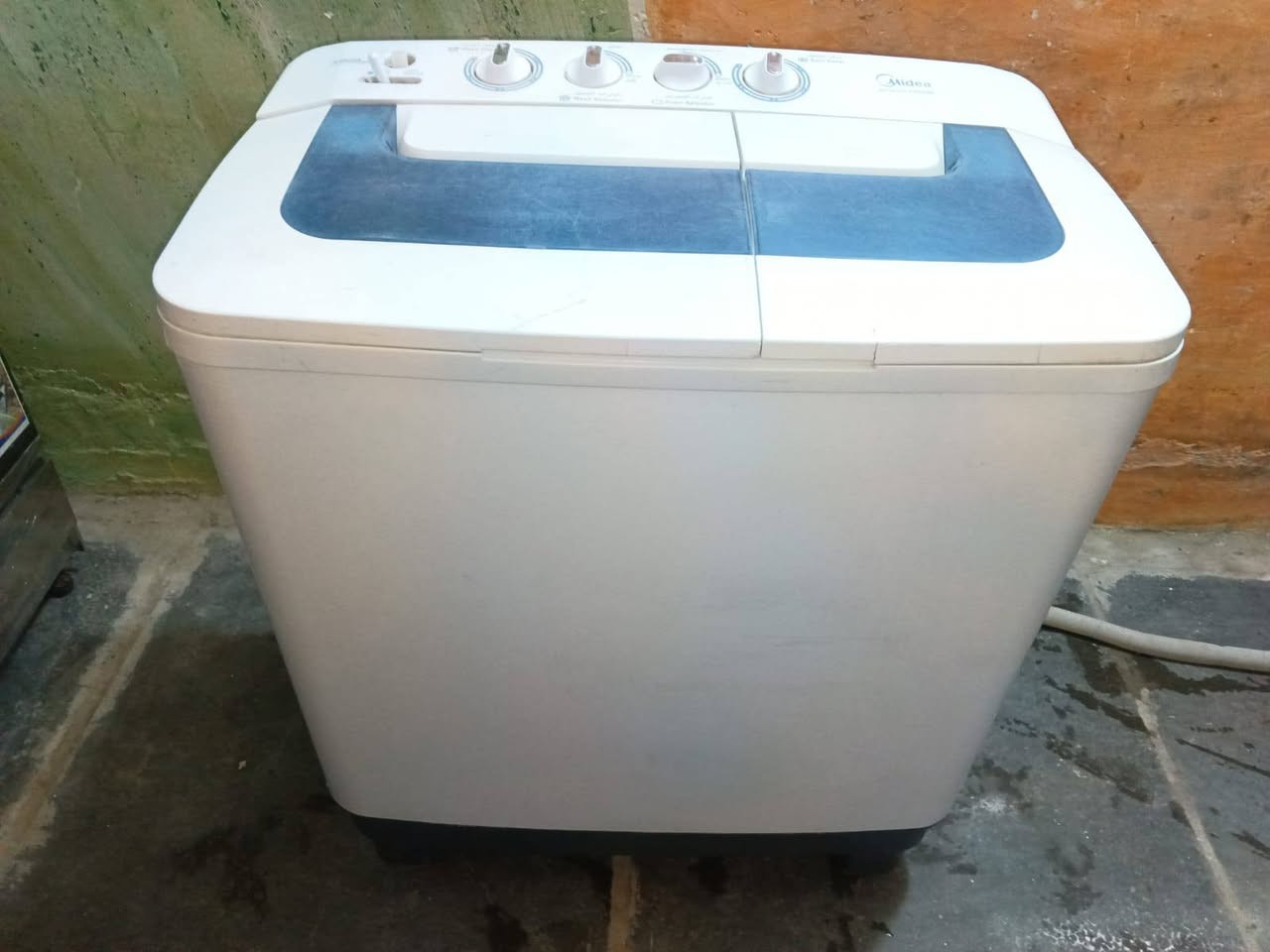 غراض للبيع كلمن وسعرة اكو توصيل


**إذا كنت صاحب هذا الإعلان وتريد حذفه لأي سبب، رجاءا أرسل رسالة إلى الدعم الفني**