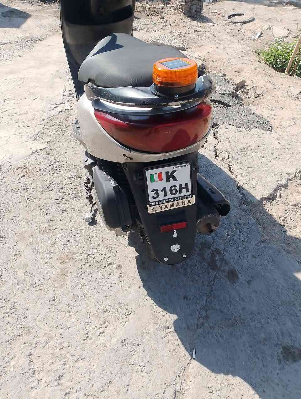 السلام عليكم دراجه بريز لايت عالي كابريتر دراجه حلوه مثل الي بل صوره مكاني بغداد البنوك شارع المركز حي سومر سعره 500وبيه مجال رقمي *********** مستعجل على بيعته محتاج وكلشي شغال بيه لايت هورن بريكاته كامله
