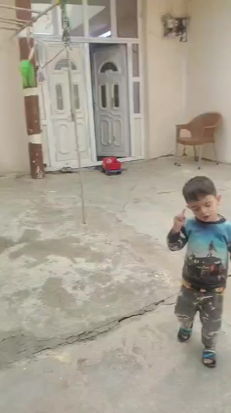 بيت للبيع منطقه حي وحده يم جامع سيد قدو مساحه ١٥٠متر مربع ***********
