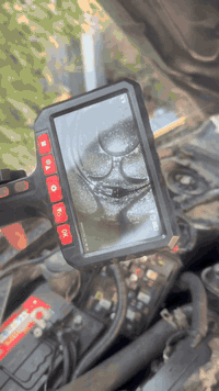 سلام عليكم شبابنا الطيبة اليوم حبيت احجي على شغلة الى وهية التشخيص الصحيح شباب التشخيص الصحيح يغنيك عن الصرف الي ماله داعي يعني اجتنا هاي السيارة ذاب عليها ٨٠٠ الف وهيه بيها بستم مكسور وهوه ضال يبدل بلكات ونوزلات وكويلات وعقول وماكو فائدة شبابنا احنه بداخل كراجنا نستخدم احدث الأجهزة حتى نوصل للعطل وكذالك خبرتنا الي هيه اكثر من ٤٥ سنة بهاي المصلحة وارجع واكول ترجع وكالةو هذا جانب من شغلنا عنوانا بغداد كمب سارة مجاور نادي المشرق ***********
