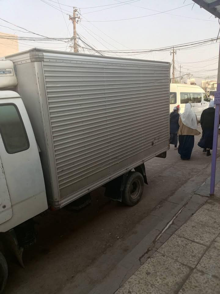 سيارة براد موديل ١٩٩٧
تبريد شغال كير محرك اكسن 
تخم تايرات جديد 
السعر ٥٥ وبي مجال 
***********
