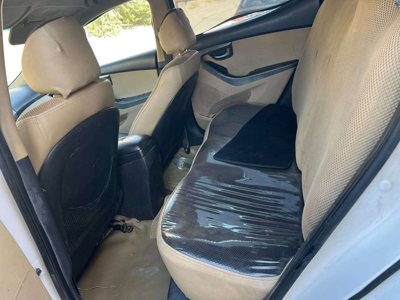 النتره 13خليجي رقم نجف مكينه 1,600 ضربه جنطه ابيع حزام تبريد شغال السياره حداديه نص مكينه مابيه اي مشكله 
تخم تاير جديد سنويه ماساقطه تحكم ستيرن تحكم مري تتفه تبريد 
السعر 80وبيه مجال 
***********
