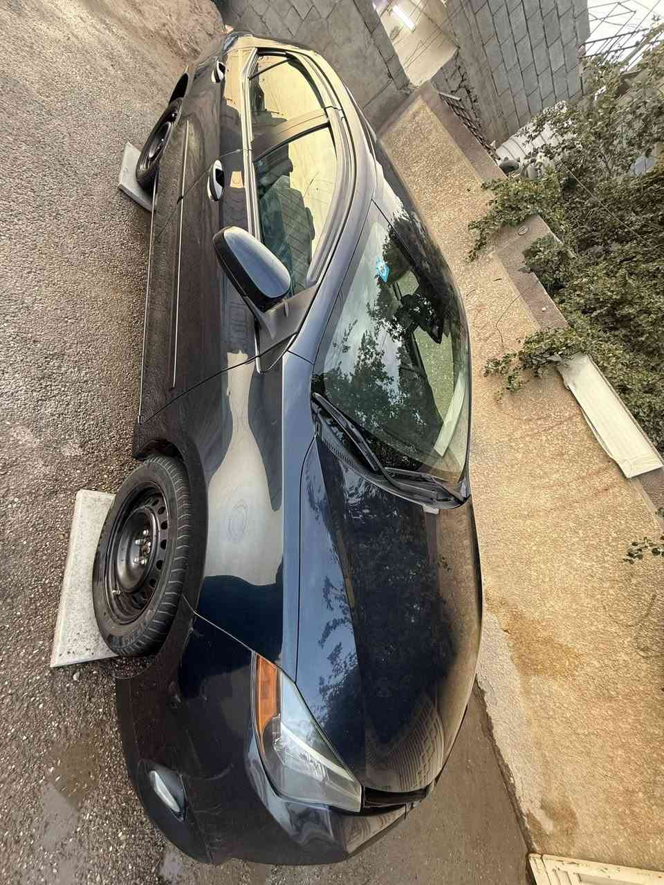 اعادة النشر السلام عليكم للبيع كورله ١٨ وراد كندي سيارة كلين بدون حادث بارد فقط سونار مرفق بل صور مكاني بغداد كير مكيه ادامه كامله عليهه سعر ١٣٣ بيهه مجال بسيط 
***********
