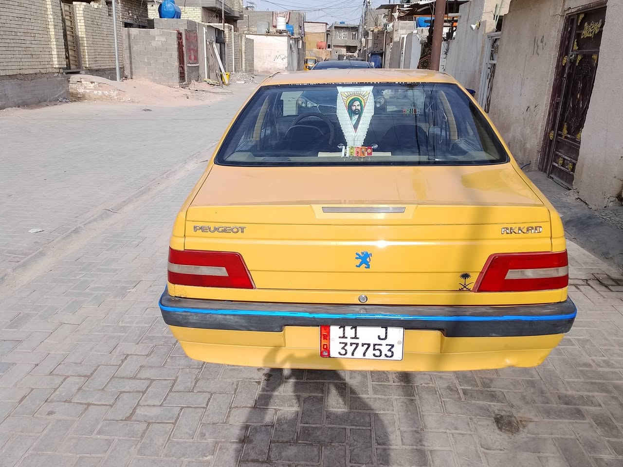 سلام عليكم بيجو لميس موديل ١٥  سياره مكينه كير حداده تخم تاير تبريد تدفئه هيئه مصفره غرامات سنويه ٣٠ العنوان بغداد مدينة الصدر السعر 42 ***********
