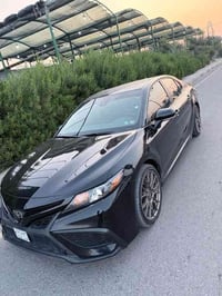 للبيع او مراوس ب اقل  كامري se 2023 ماشيه 48K سياره منفيس بسمي شرط الت...