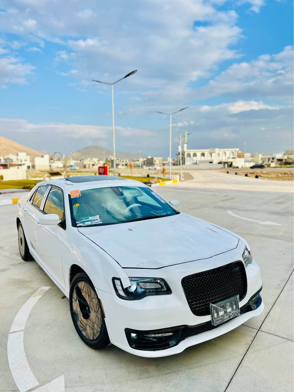 بسم اللە الرحمان الرحیم 
 obama ئـۆباما 2016 ئـەمریکی 🇺🇸 
300s فـول مواسەفاتی 

بڕاوە بڕاوە بڕاوە

مـواسەفـات 
شەش پستۆنی(3.6Litr)
بــەسمە
شـەغال
پـانۆڕاما
کوشن سارد و گەرم
کوشن جلد
سوکان ڤۆڵیۆم
تحدید سورعە
گێر ماوس 
ئاوێنە کارەبا
کامیرا
شاشە گەورە
زۆر مواسەفاتی تر

4تایەیی لۆکی بۆبەستراوە 1 مانگە

کوشن و سوکانی لۆک لۆکە

هیچی نیە ساردو شوخت و بۆیاغ
گێرو مەکینەی بەشەرت 
سـەیارەکە تابڵێی لۆک و تازە مـاوەتەوە
***********
*********** رانية, السليمانية
