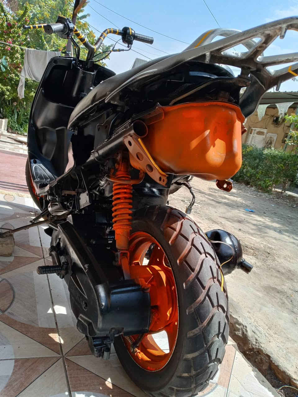 سلام عليكم دراجه لبيع اكزز  ***********
