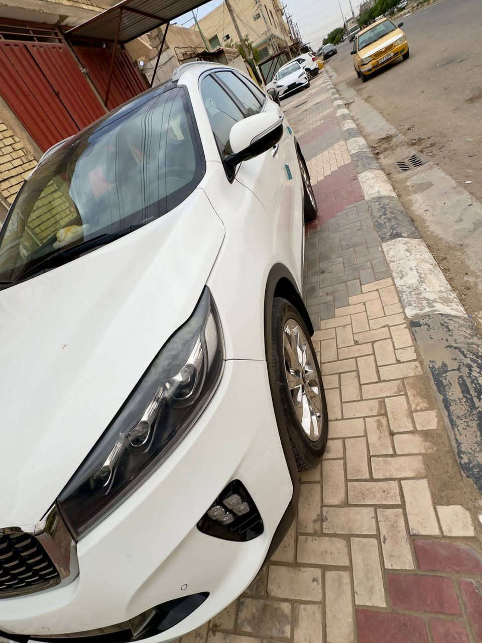 سلام عليكم 
سورنتو مديل 2020 
جديده واحد ع واحد رقم بغداد 
سعره 260  
***********
