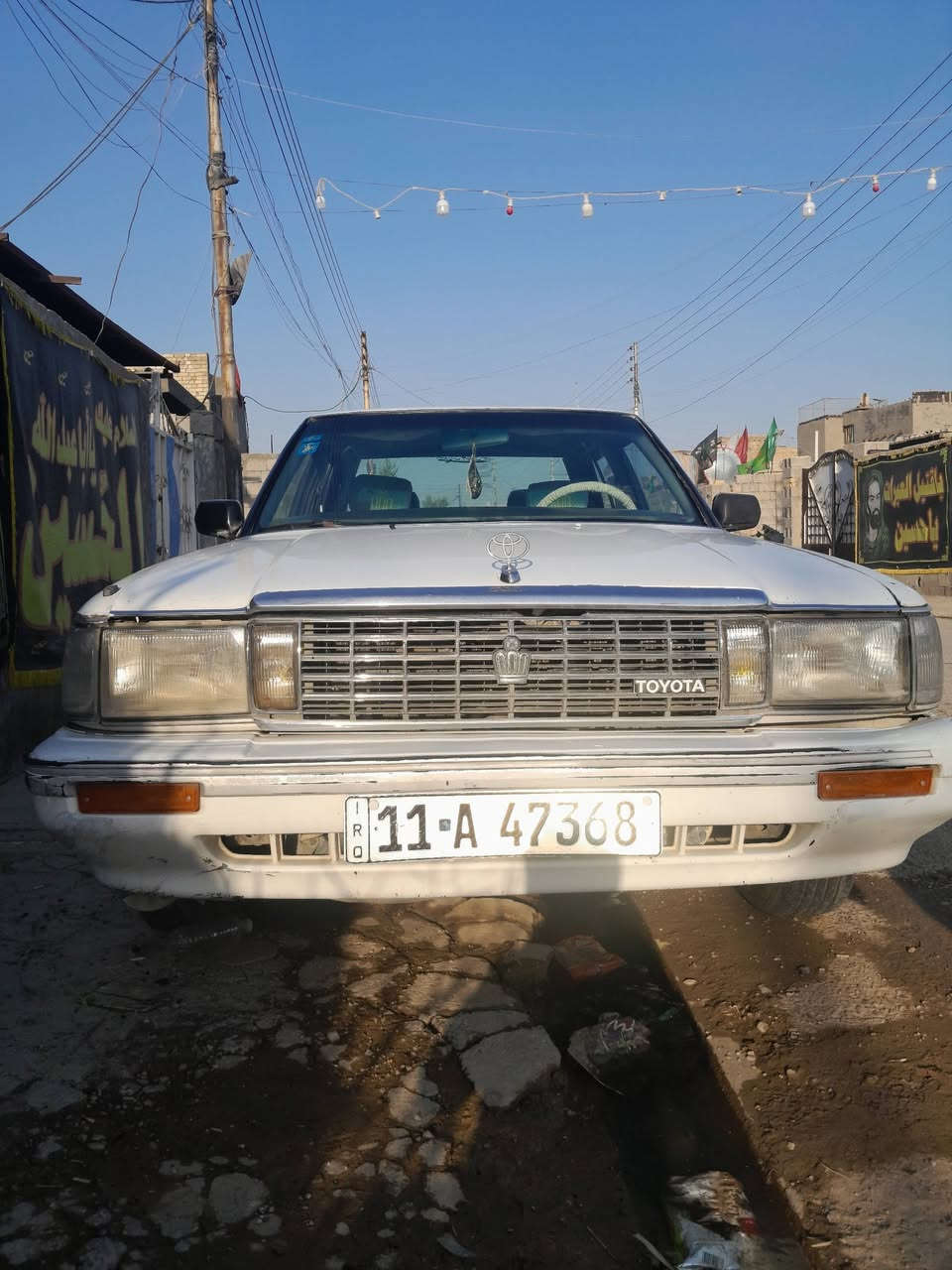 سلام عليكم  سوبر  سيدان ٩٠ بلاد كير عادي رقم بغداد  انكليزي  بأسمي سعر ٥٠ وبيها مجال مكاني  بغداد المعامل  رقم الهاتف :***********
