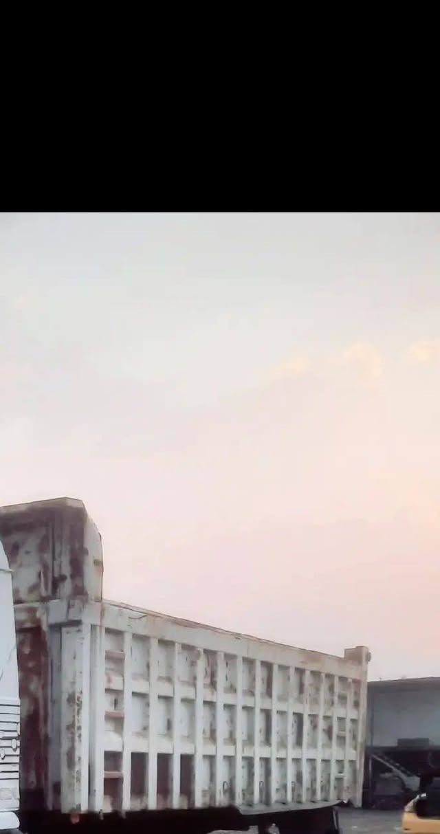 السلام عليكم بدي سرائيلي طول 6 نضيف للبيع مكاني بغداد ***********
