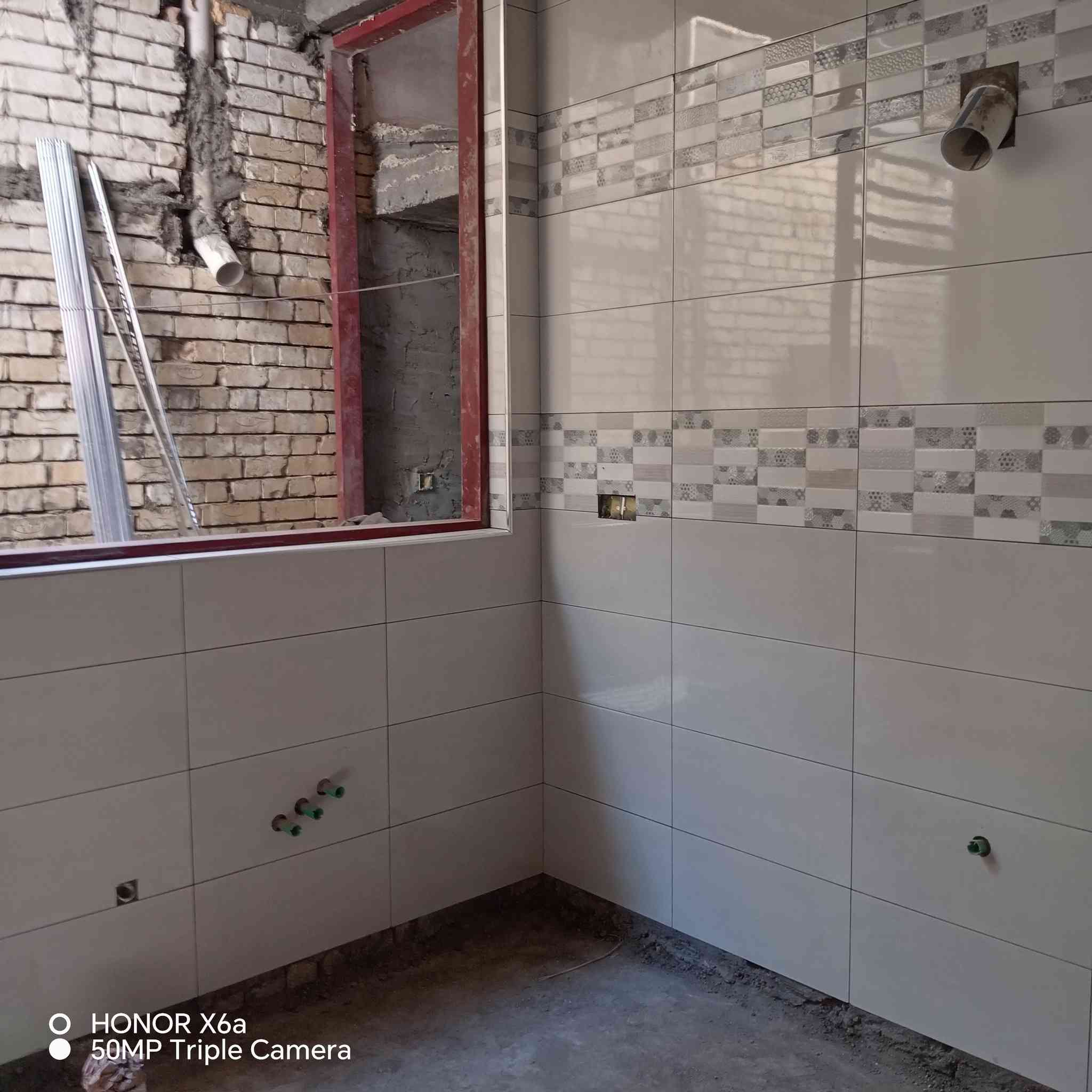 خلفه سيراميك ارضيات و جدران شغل نظيف ودرجه اولى من بغداد اسعار مناسبه
***********
