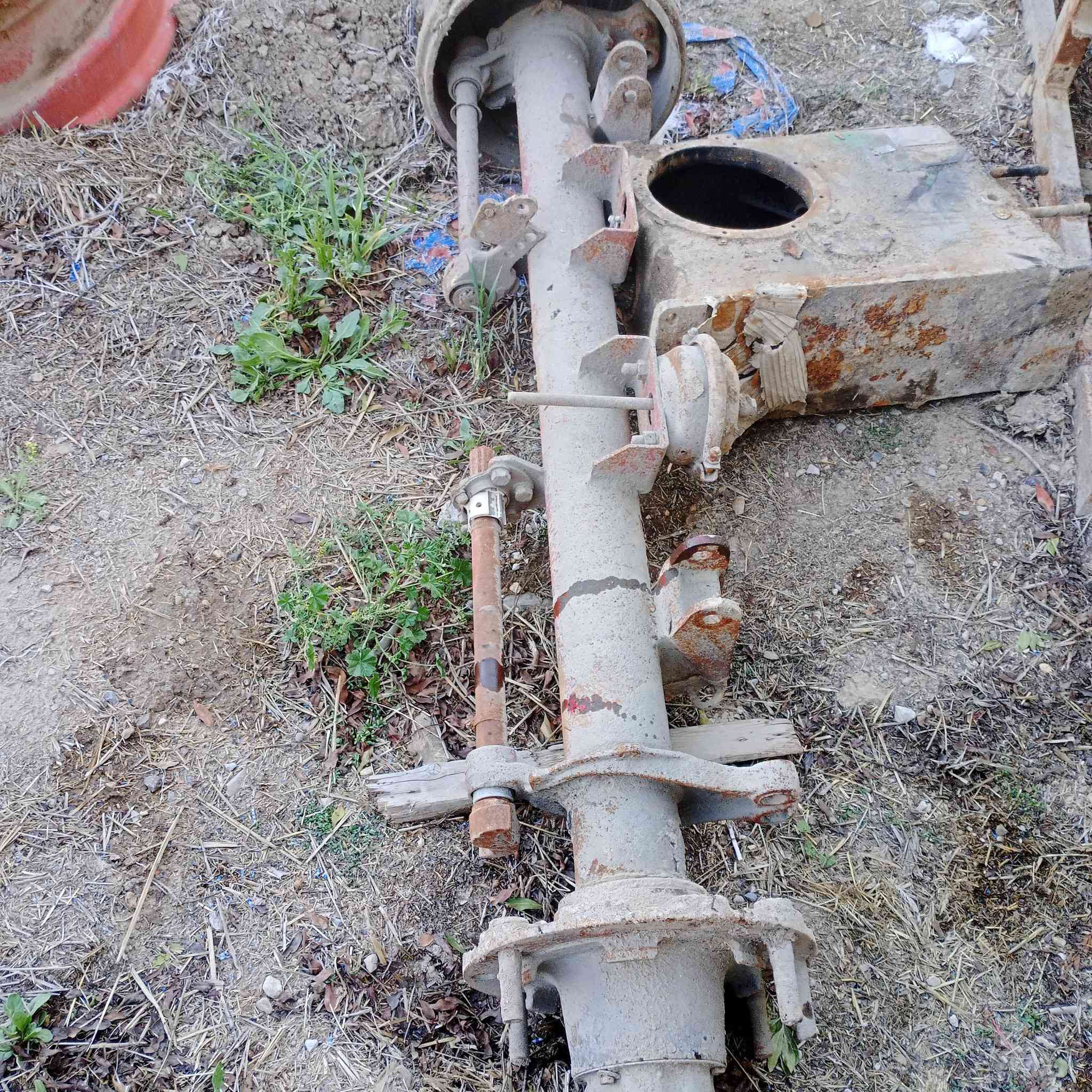 السلام عليكم ليكم دنكير 14 لماني دائري بفراكاته بكنديسراته سعره ورقتين مكاني رفاعي ***********
