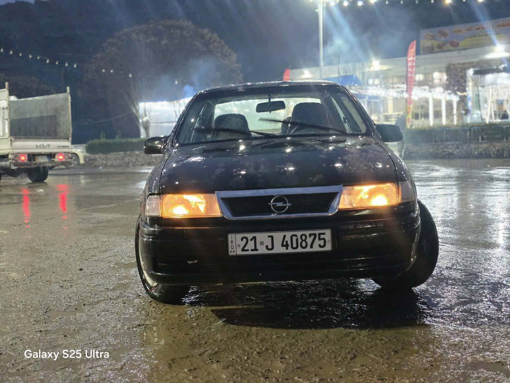 ئۆپڵ ڤیکتریا سەوز بێ دەعم بێ لێدران مۆدێل 95ڕەقەم سلێمانی سەنەوی تا 2030تازەیە گێڕ تۆماتیکە   گێڕومەکینەو تاقم پێش و کارەبای بەشەرت سەیارەکە بێ مەسرەفە چوار تایەو ویل تازە سعریشی 45وەرەقەو معامەلە سەیارەکە هی دەس خۆمانەو هی معرەز نییە تازەش بۆیاخ کراوەتەوا وەک سفر وایە نمونەیە لەجوانی ***********
*********** السليمانية, العراق
