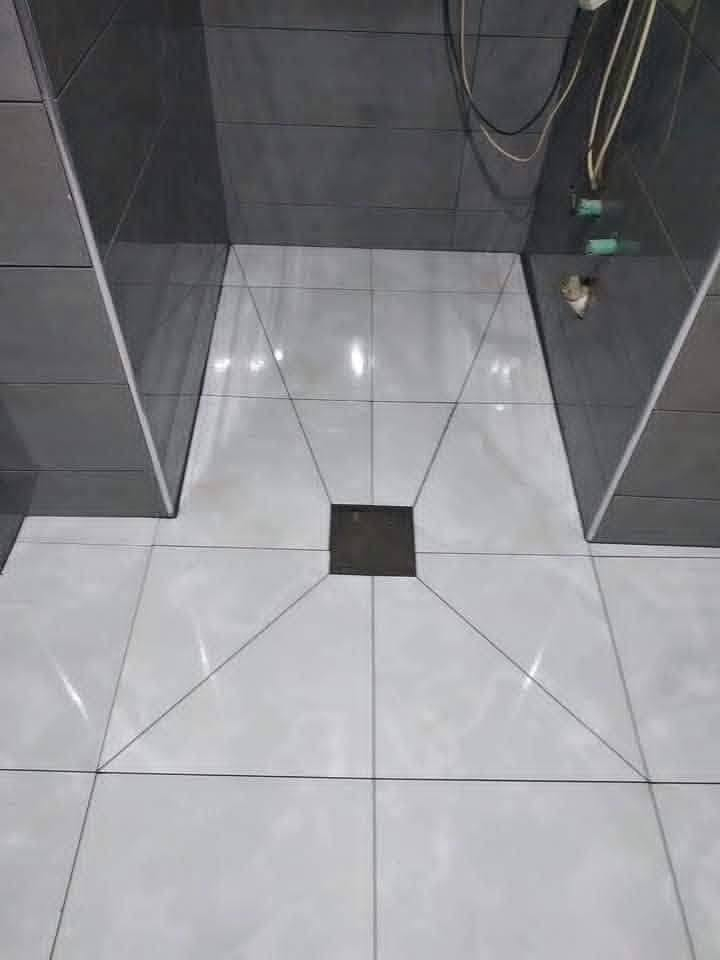 السلام عليكم خلفه سيراميك ***********
