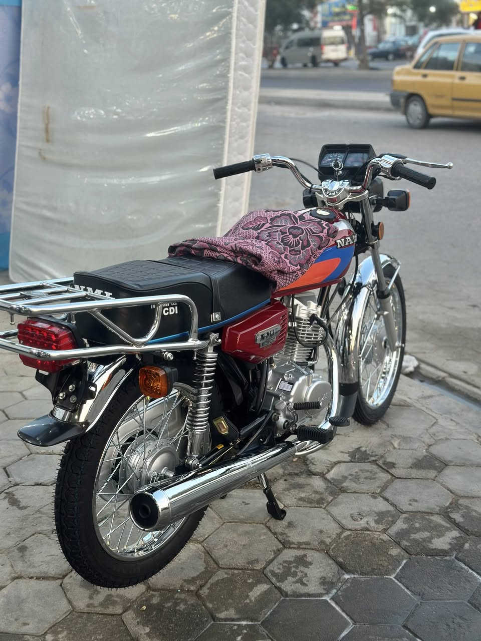 سلام عليكم نامه شلامجه اصلي بس شاصي 23نامه متياز وكيل العرضي سعره 1400بيه مجال مكاني نجف ***********
