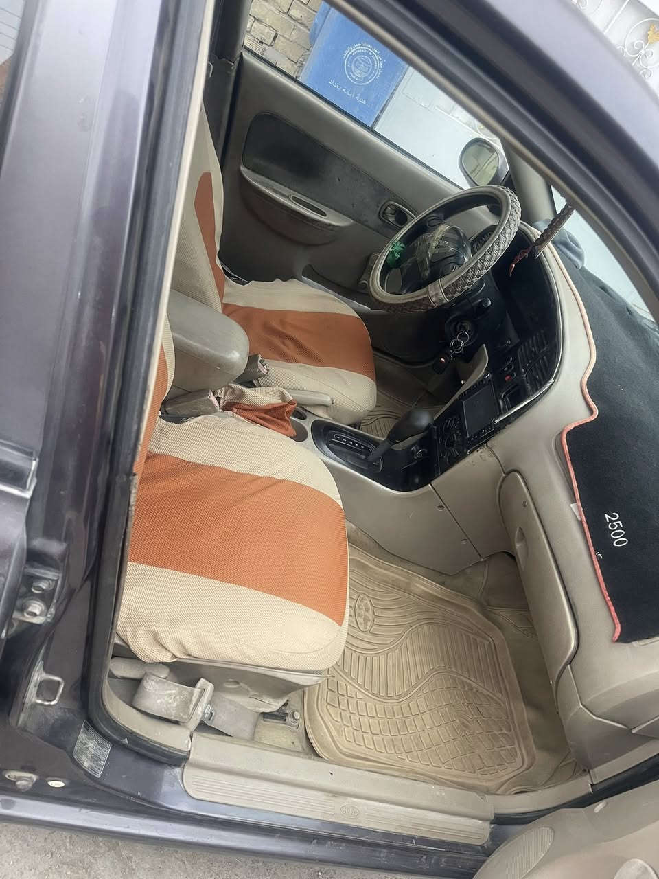 السلام عليكم 
كيا سيفيا موديل ٩٩ للبيع رقم كركوك مشروع وطني مكاني في بغداد محرك مسكر ١٨٠٠
رقم الهاتف ***********
السعر ٣٥ وبيها مجال ان شاءالله
