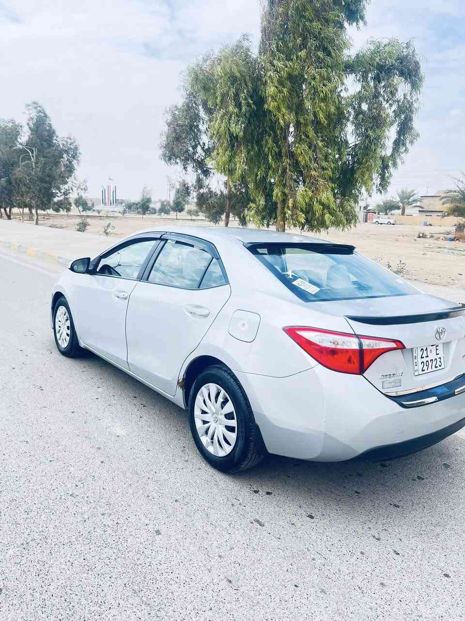 كورلا 16 للبيع صور الحادث مرفوقه سعر 145$ بيها مجال قليل مكان سياره حديثه  بروانه  رقم موبايل *********** بسمي تحويل مباشر @إشارة
