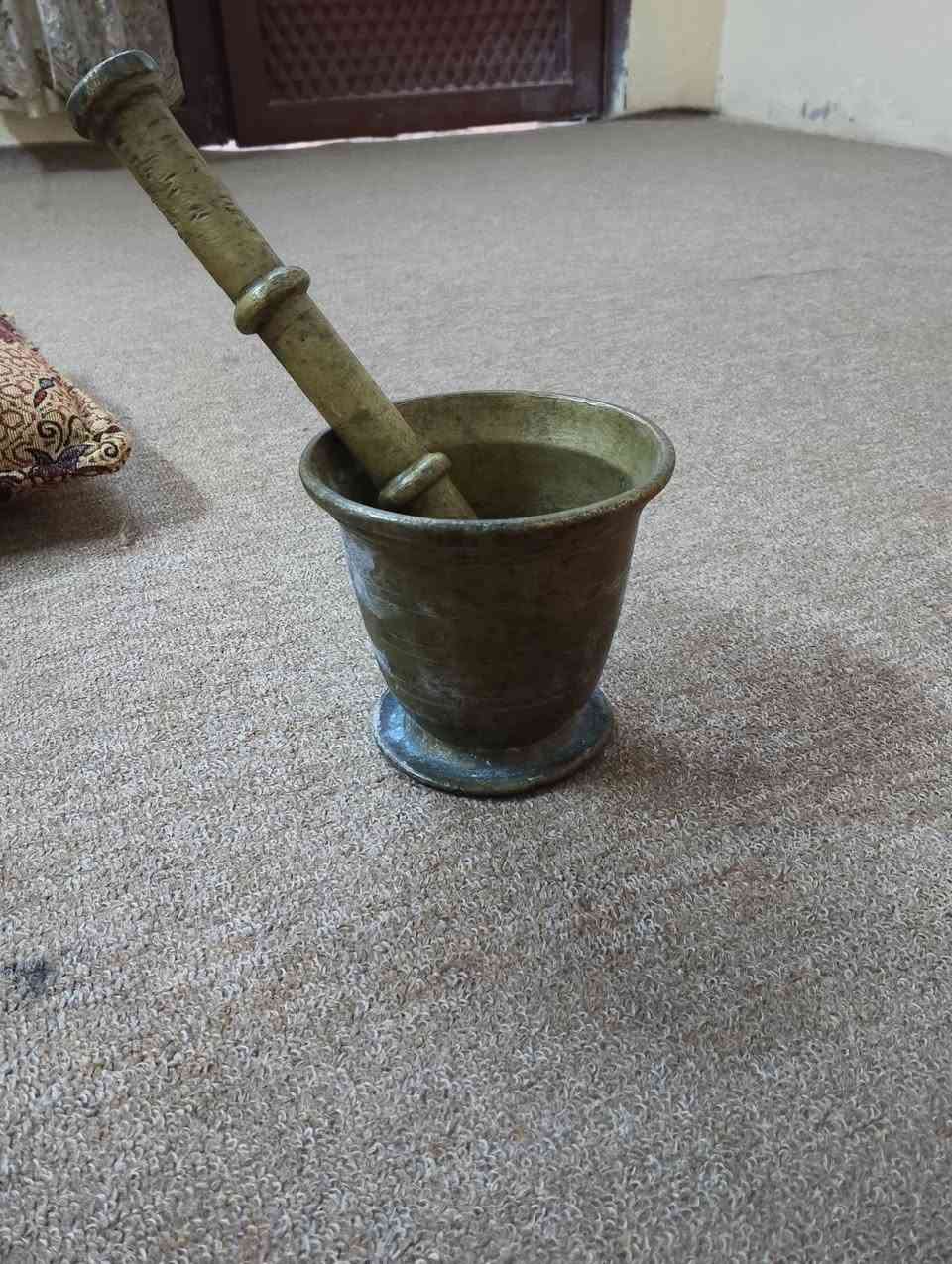 وزن اربع كيلو مكان موصل 70الف قفل
***********
