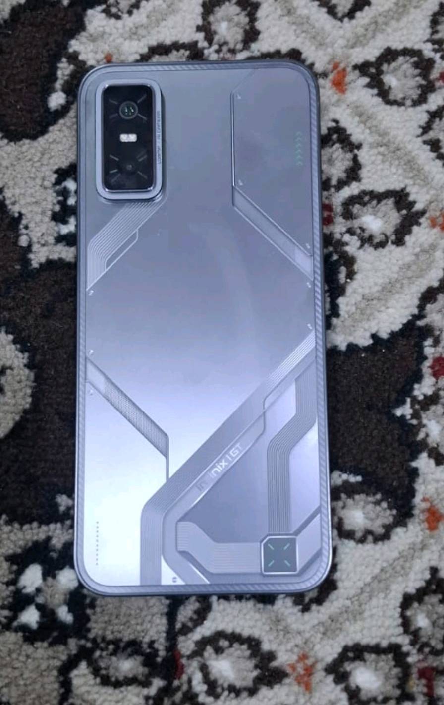 جهاز نضيف جدا للبيع صارلي 20يوم من ماخذه 
ملحقاته كلهه موجوده 
كفرات 2
الفريز والشاحنه مالته 
السماعات 
العنوان الأنبار الرمادي التأميم القادسية الأولى. 